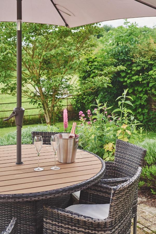Apple Tree Cottage Beckford Exterior foto